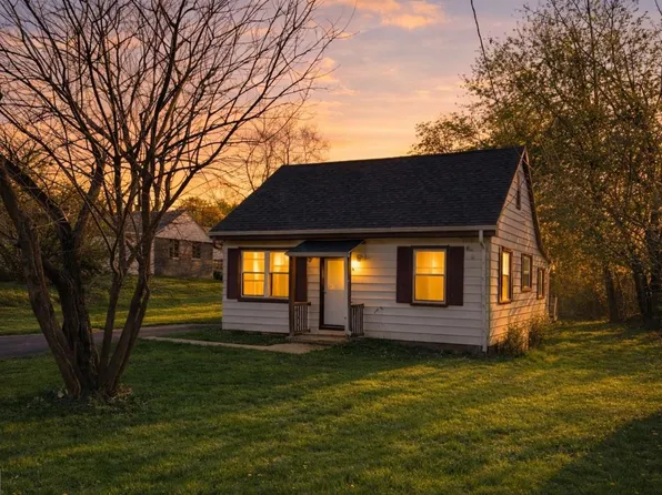 220 S Johnson St, Harrisburg, PA 17112