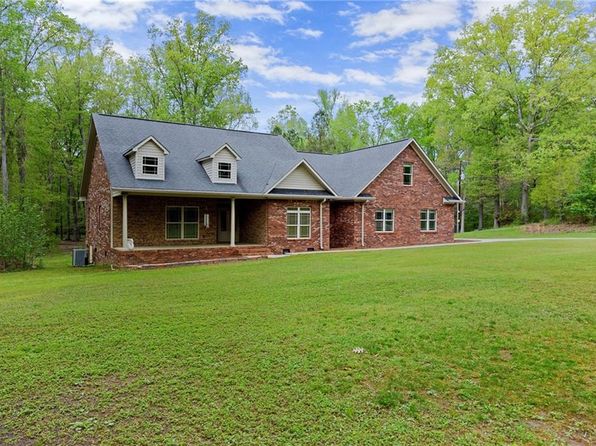 204 Rollingwood Cir NW, Rome, GA 30165