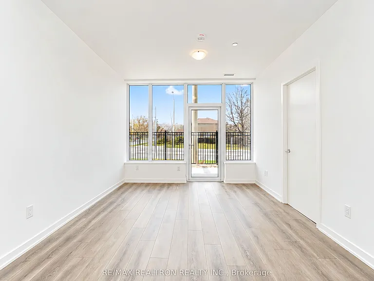 7439 Kingston Rd #101A — Photo 11