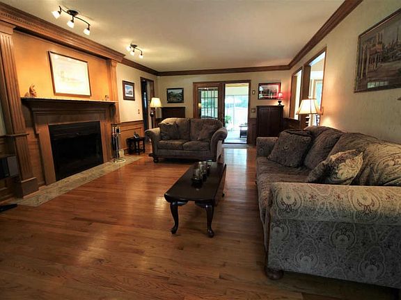 4th image of 1504 Vancross Ct