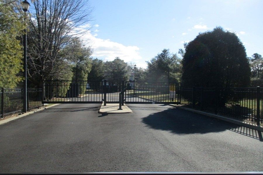2nd image of 137 Larsen Dr #37