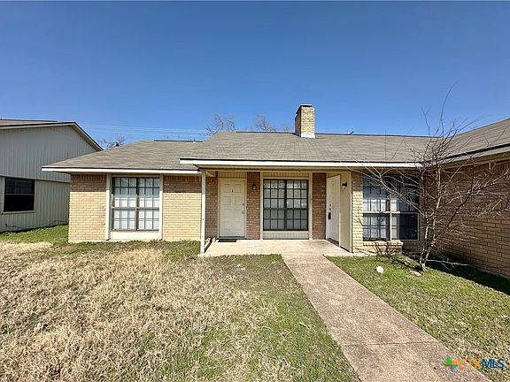 3rd image of 3006 Trenton Dr
