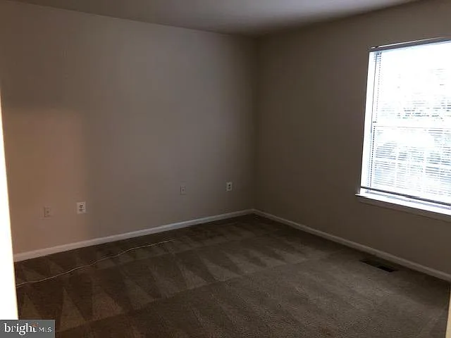 5803 Portland Dr — Photo 4