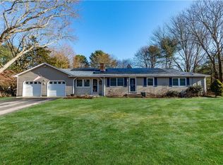 38 Greenwood Rd, North Kingstown, RI 02852