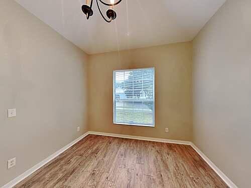 3rd image of 245 Tower View Dr W #1