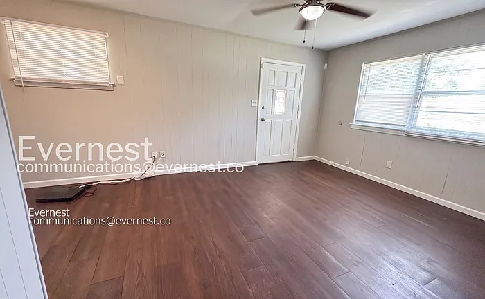 200 Woodward Dr — Photo 11