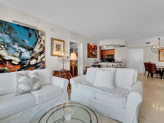 5th image of 350 SE 2nd Street #850