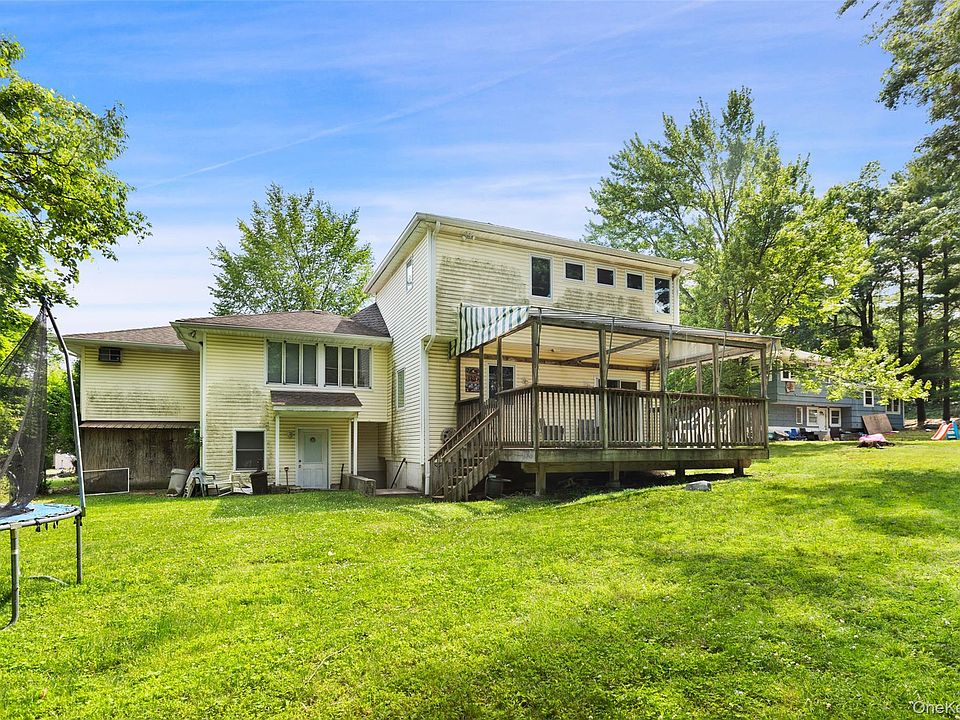 2nd image of 9 Cameo Ridge Road