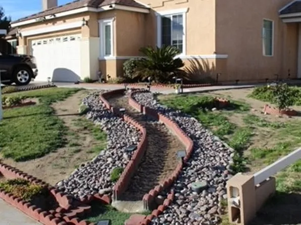 11748 Galewood St, Adelanto, CA 92301