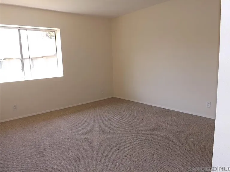 12112 Wilsey Way — Photo 22