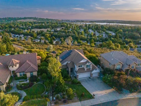 2922 Woodleigh Ln, Cameron Park, CA 95682