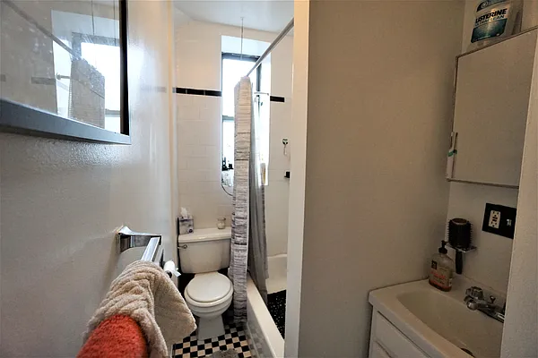 Rented by Best Apartments North Inc | media 12