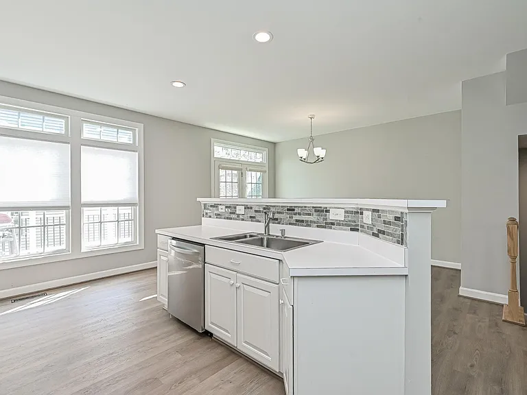 43045 Golf View Dr — Photo 28