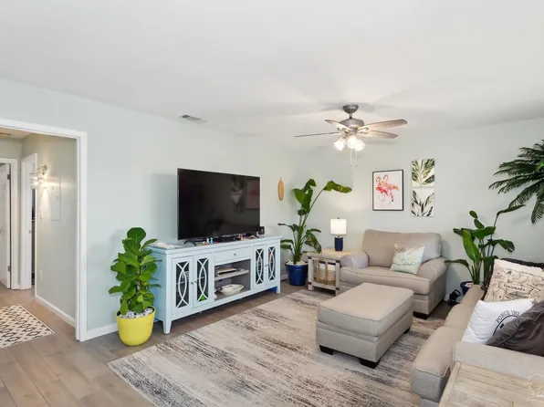 1100 Shoreline Dr APT 222, Gulf Breeze, FL 32561
