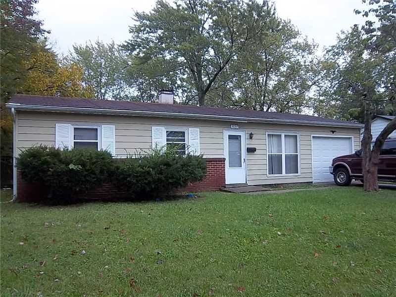 1st image of 3037 N Roseway Dr