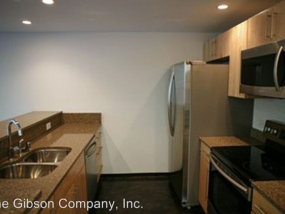 4th image of 4139 Commerce St Ste 102