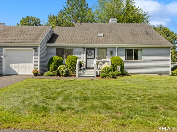 118 Cannon Ridge Drive #118, Watertown, CT 06795