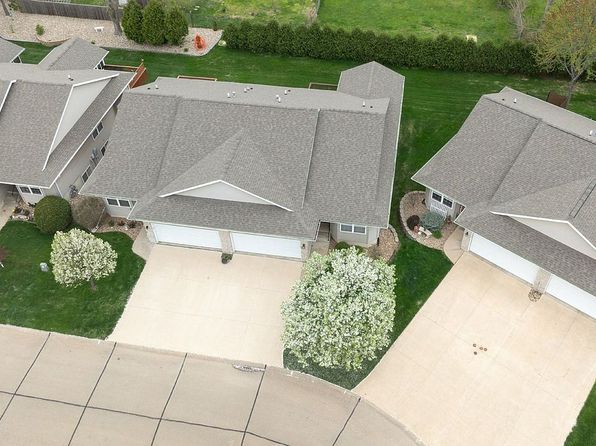1648 Greens Way Ct NE, Cedar Rapids, IA 52402