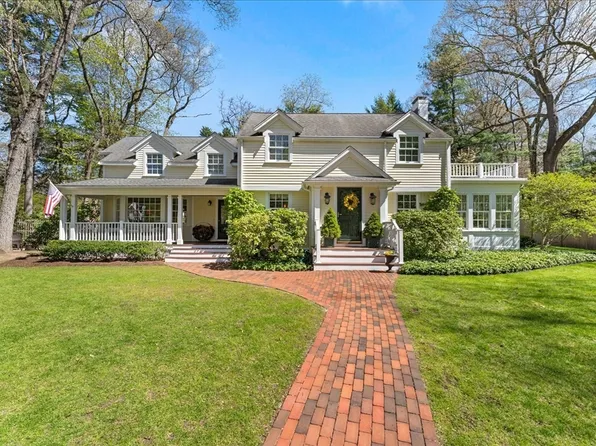 279 Oakland St, Wellesley, MA 02481