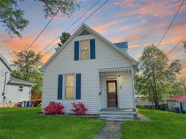 110 E 6th St, Washington, MO 63090