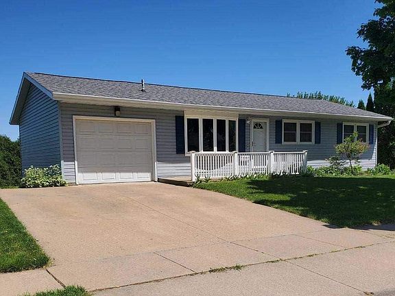 2nd image of 2194 Saint John Dr