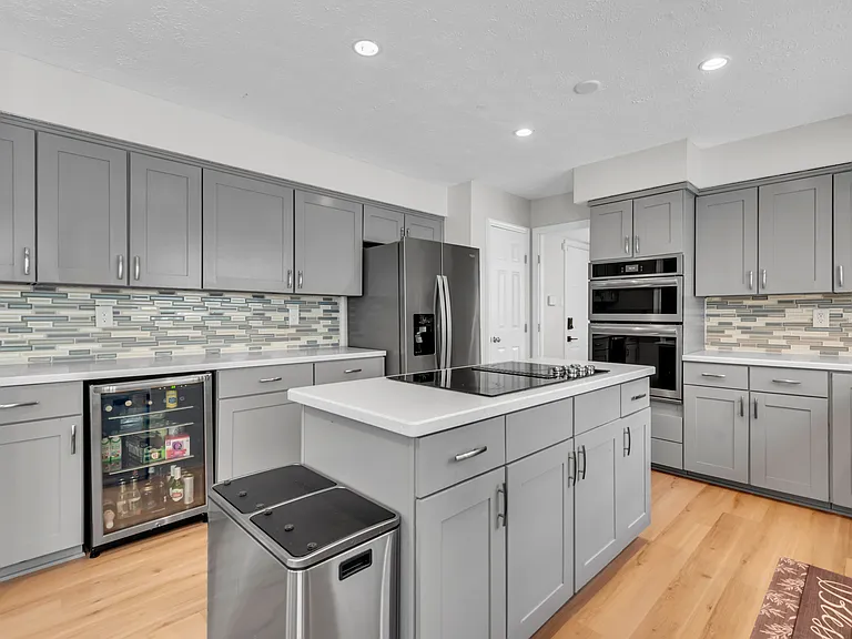 1402 Bermuda Dunes Ct — Photo 19