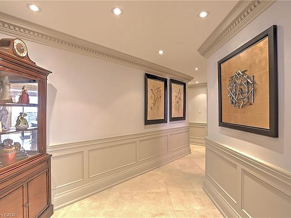 4th image of 2045 Lakeshore Ave #4107