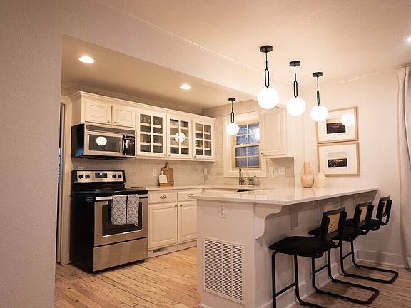 5th image of 426 N Oliver Ave #1/2