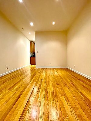 4th image of 1482 York Ave #5IV