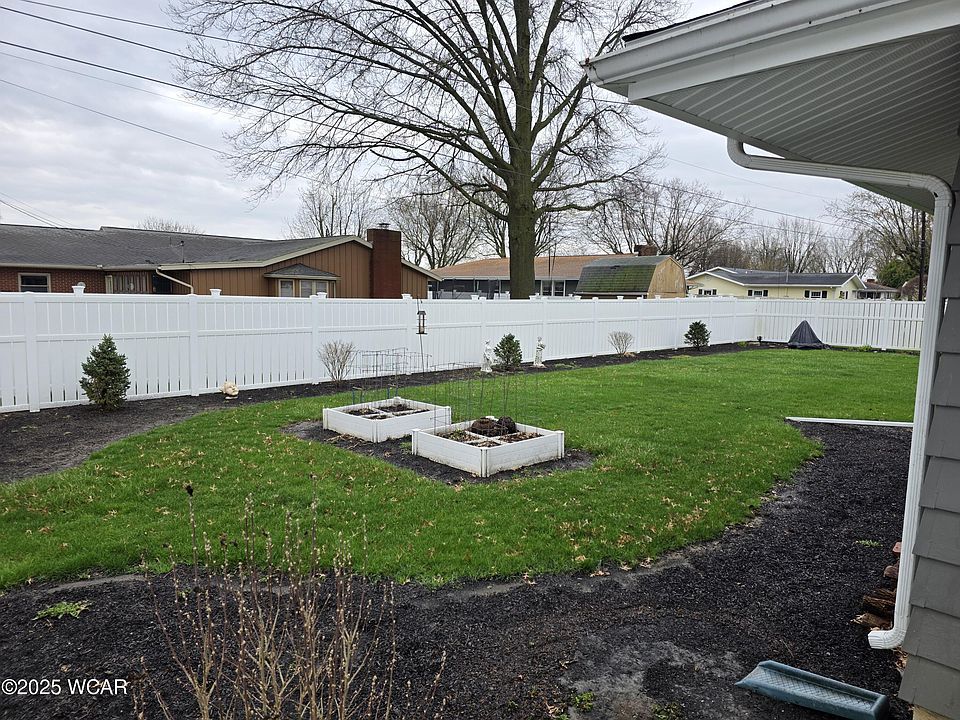 2nd image of 1038 Linden Dr