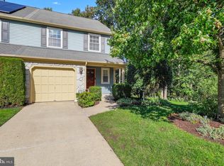 304 Hazelwood Ln, Marlton, NJ 08053