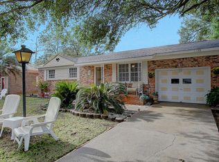 1128 Landsdowne Dr, Charleston, SC 29412