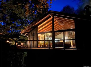 52 Tranquility Rd, Suffern, NY 10901