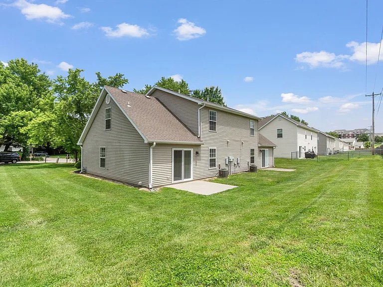 4410-4412 Cheryl Ct. — Photo 34