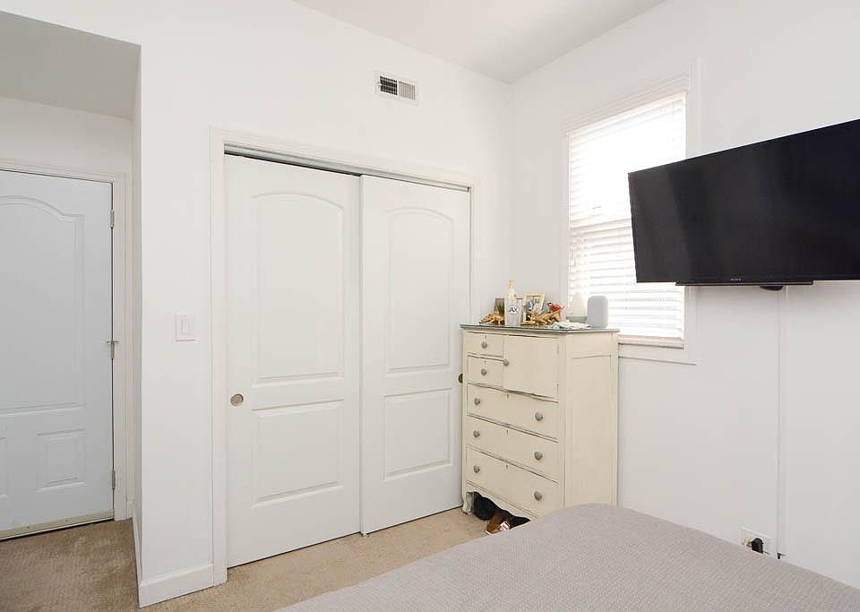 1st image of 1745 W Le Moyne St #2