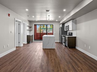 77 E Pastorius St #5, Philadelphia, PA 19144