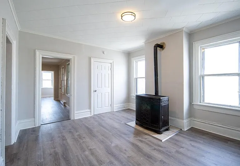 53 Main St #3 — Photo 7