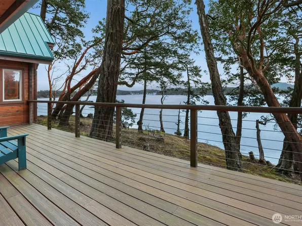 5 Smugglers Rowe, Henry Island, WA 98250