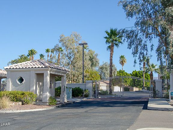 4th image of 470 S Acoma Blvd #109