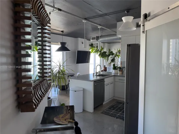 455 NE 25th St APT 706, Miami, FL 33137