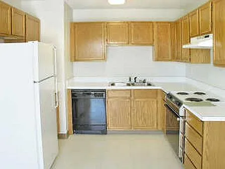 Knolls Kitchen_04272026