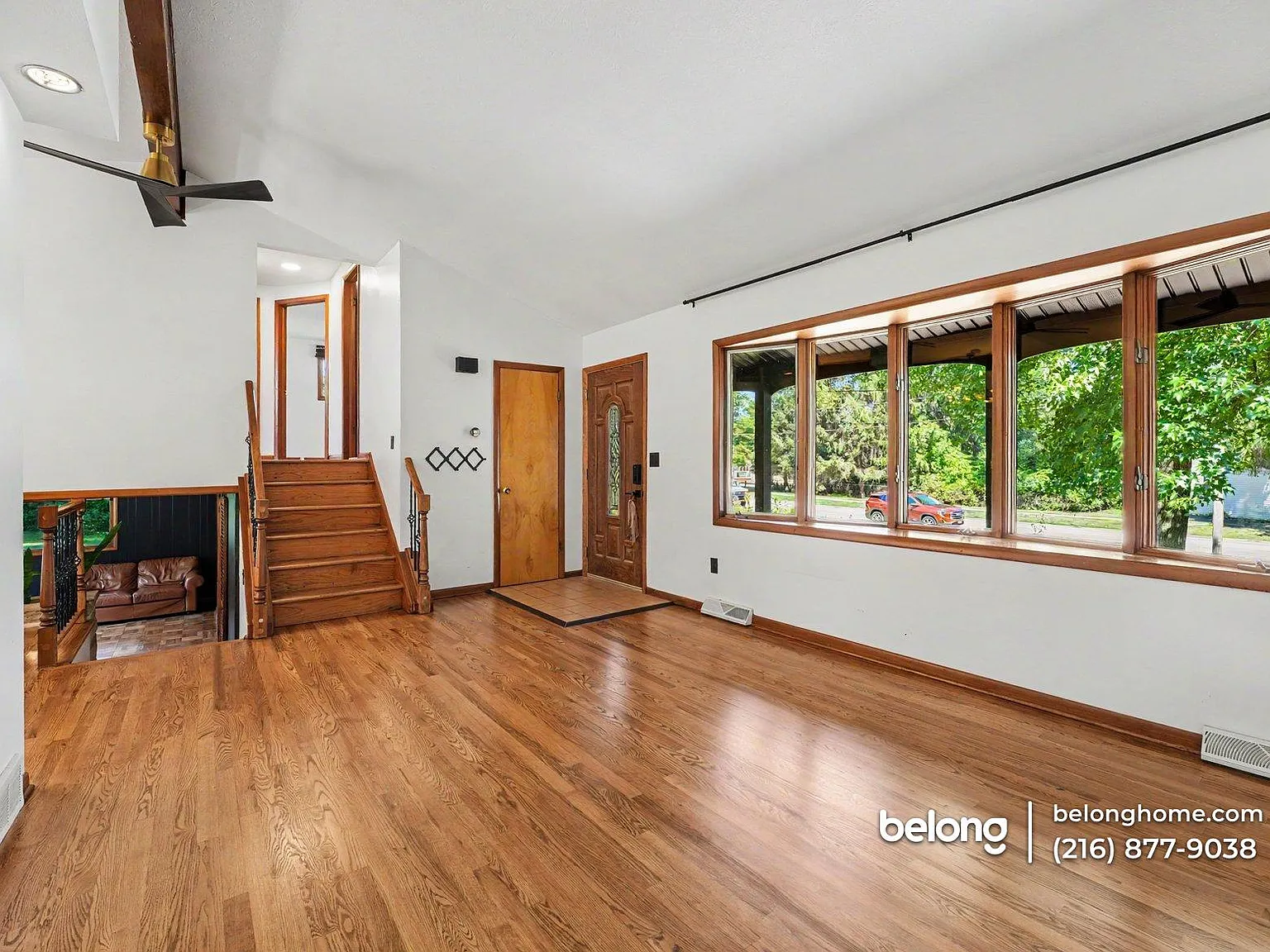 4 bed, 2.0 bath, 2300 sqft, $2,700 — Photo 3