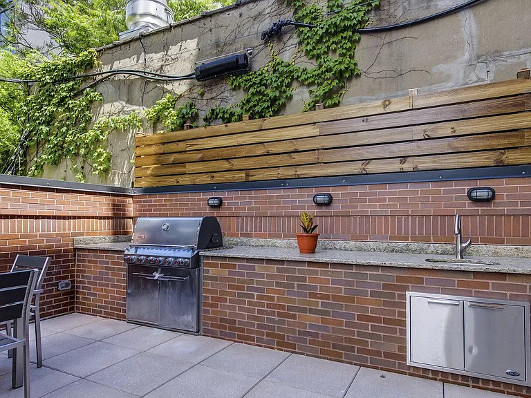 525 Myrtle Ave #204 — Photo 7