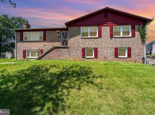 9803 Pamir Ct, Fort Washington, MD 20744