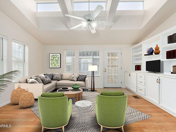4th image of 2400 E Baseline Ave #106