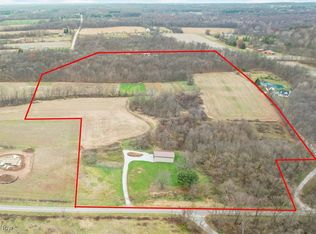 9919/9909 Shaw Rd, Spencer, OH 44275