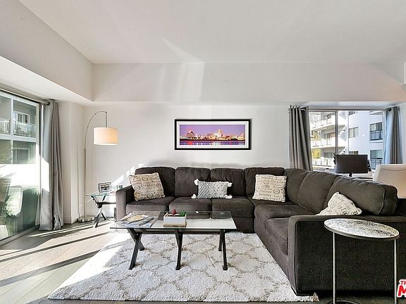 2nd image of 1155 N La Cienega Blvd APT 401