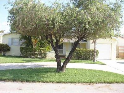 7960 Ramona St, Miramar, FL, 33023