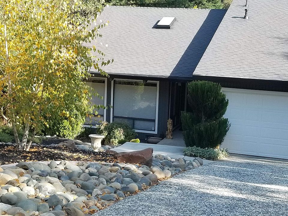 2nd image of 4604 Dietz Way