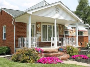 1526 Lexington Pkwy, Inkster, MI 48141